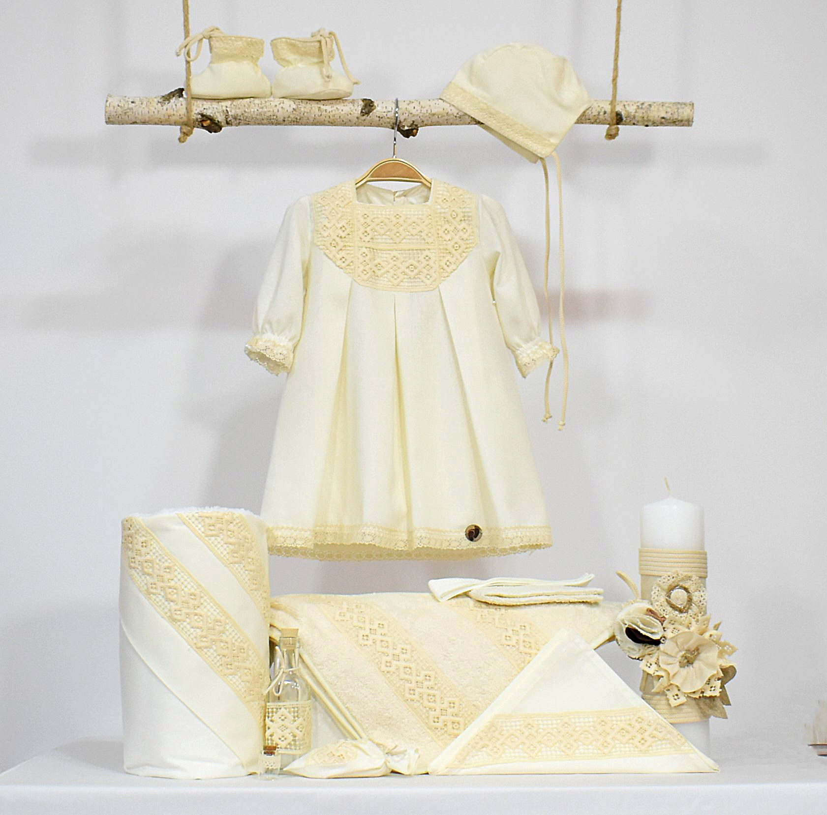Colecția ivoire Totul pentru Botez de iarnă “Boabe de Grâu”